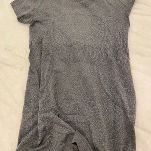 LULULEMON ATHLETICA SWIFTLY TECH GRAY
